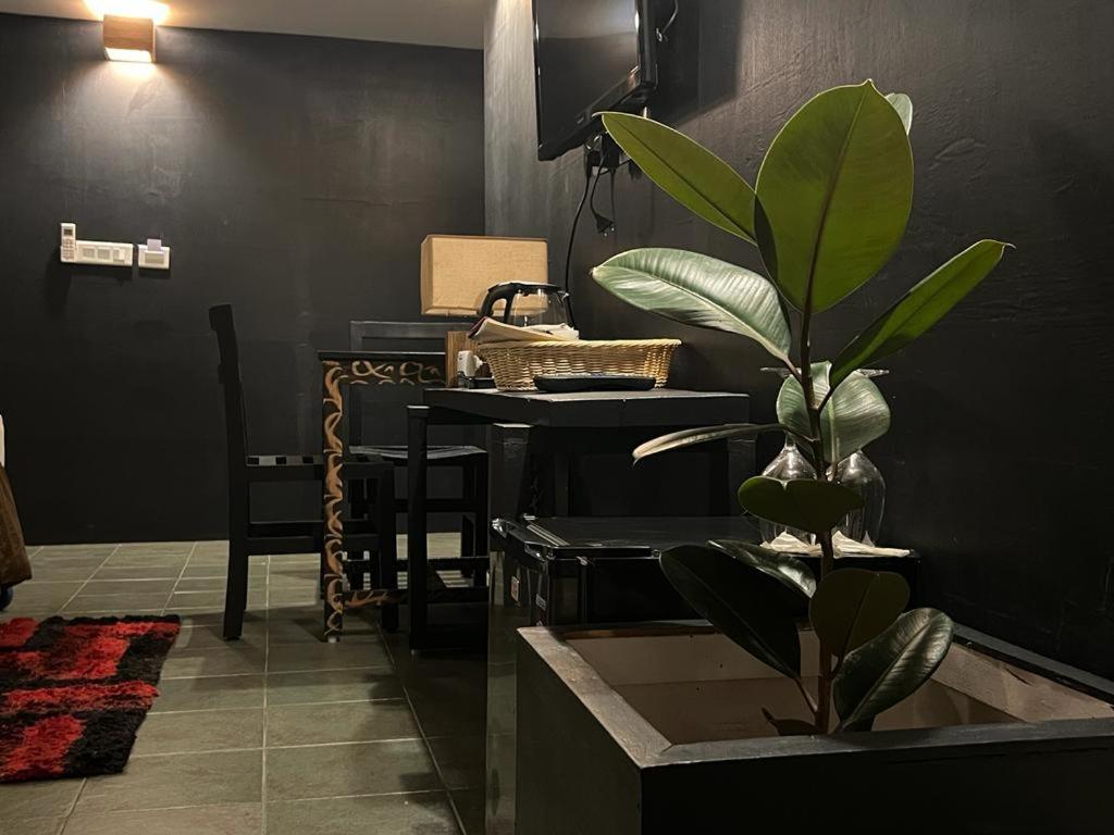 Gusto Accommodation โพคารา ภายนอก รูปภาพ