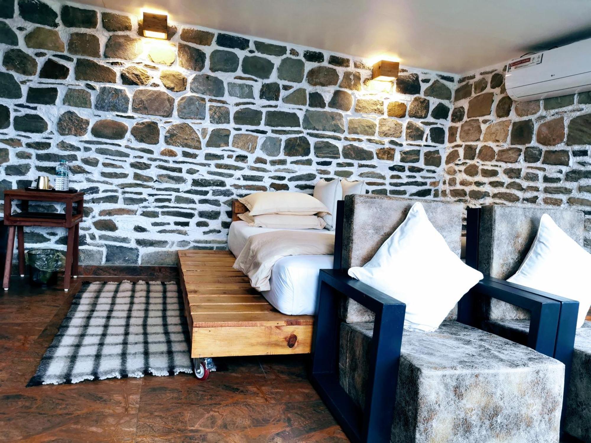 Gusto Accommodation โพคารา ภายนอก รูปภาพ