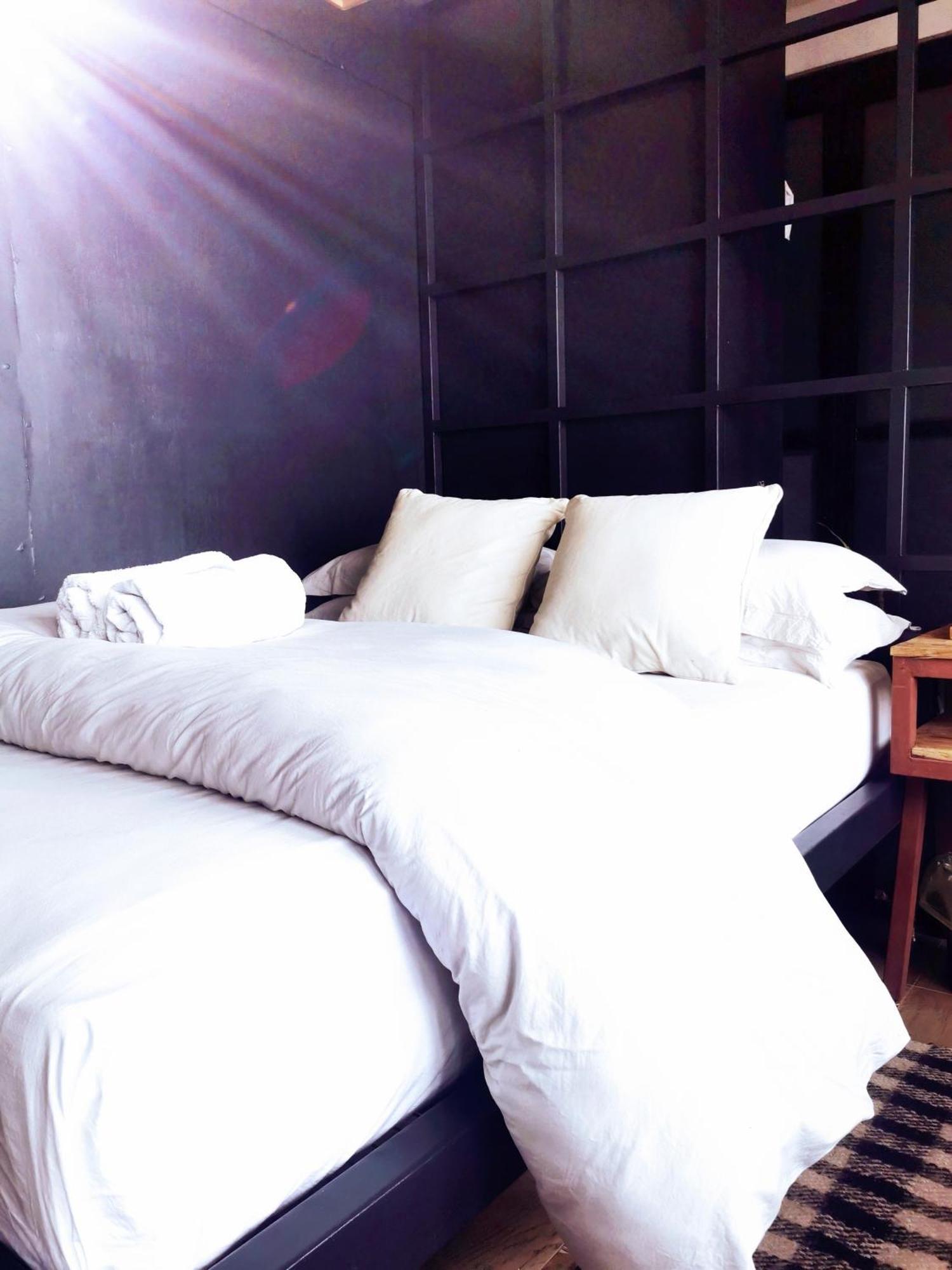 Gusto Accommodation โพคารา ภายนอก รูปภาพ